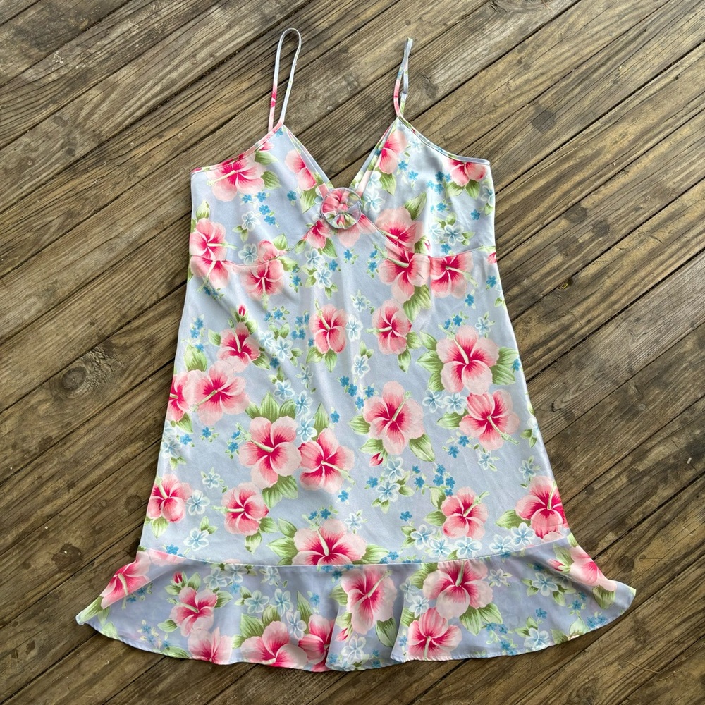 Cabernet vintage 90s floral slip dress rosette ruffle hawaiian print flowers